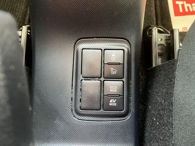 TOYOTA AQUA 2019 Image 31