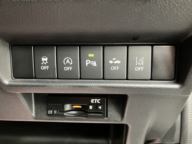 SUZUKI XBEE 4WD 2018 Image 31