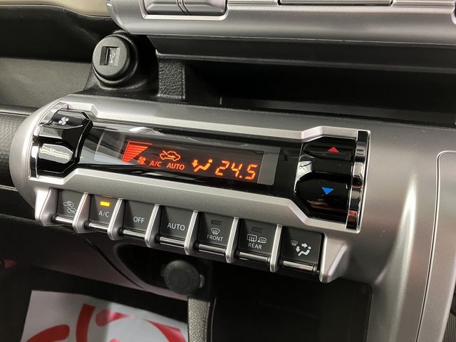 SUZUKI XBEE 4WD 2018 Image 31