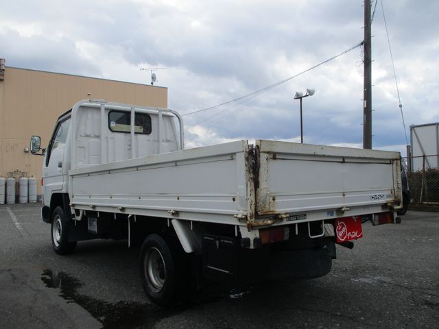 TOYOTA DYNA 2000 Image 31