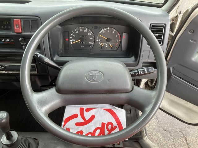 TOYOTA DYNA 2000 Image 31