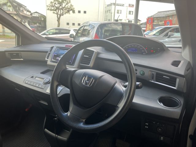 HONDA FREED 2013 Image 31