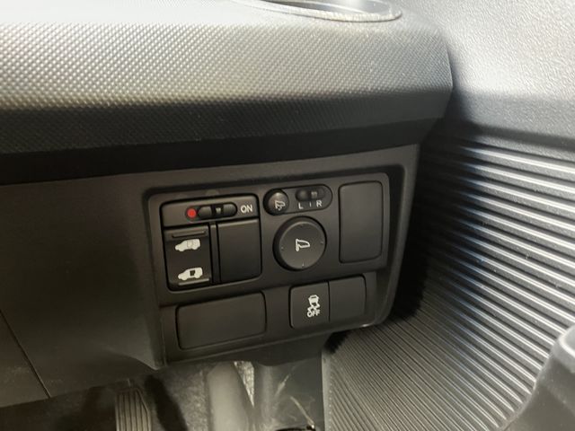 HONDA FREED 2013 Image 31