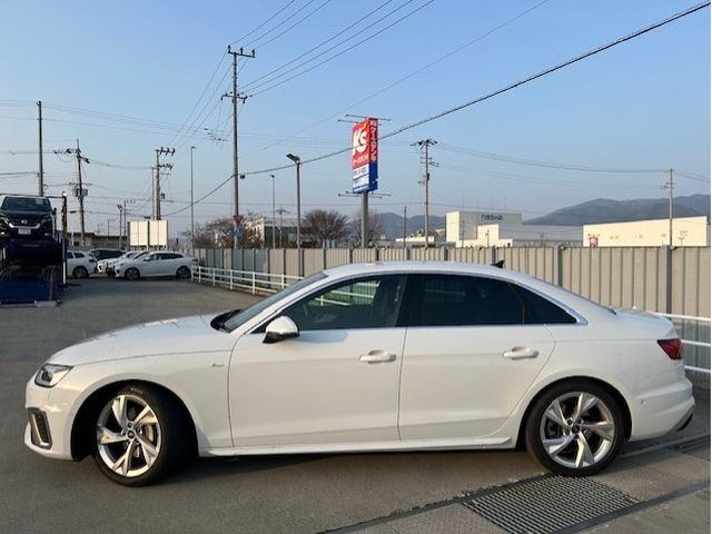 AUDI A4 2024 Image 31