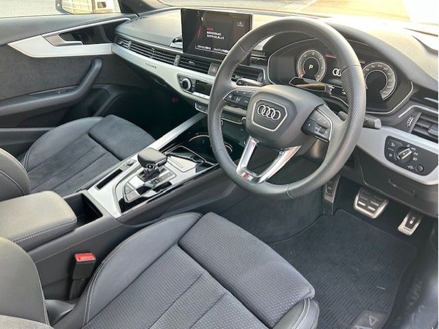 AUDI A4 2024 Image 31