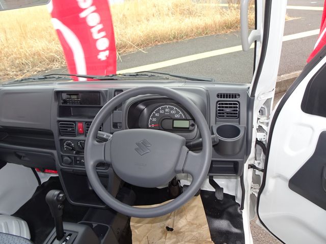SUZUKI CARRY TRUCK 4WD 2025 Image 31