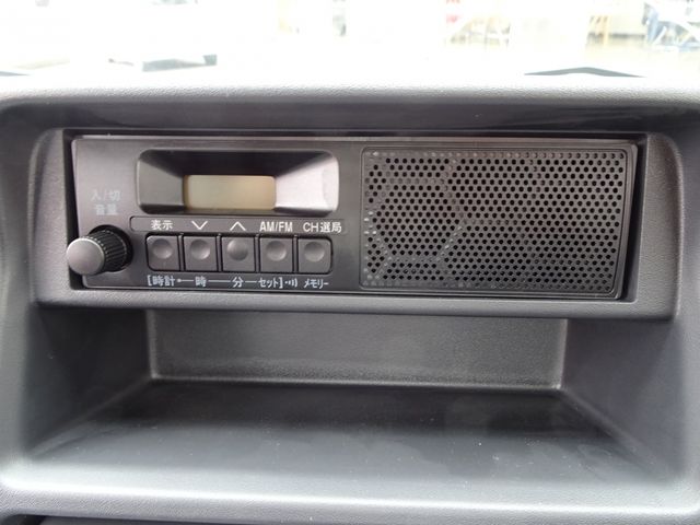 SUZUKI CARRY TRUCK 4WD 2025 Image 31