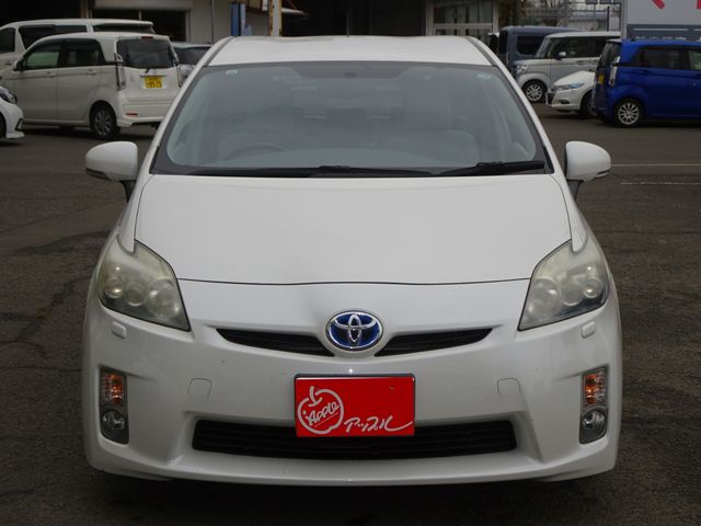 TOYOTA PRIUS 2011 Image 31