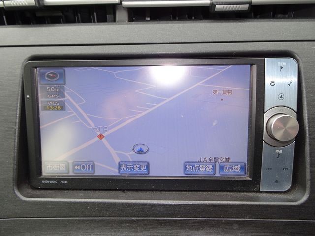 TOYOTA PRIUS 2011 Image 31