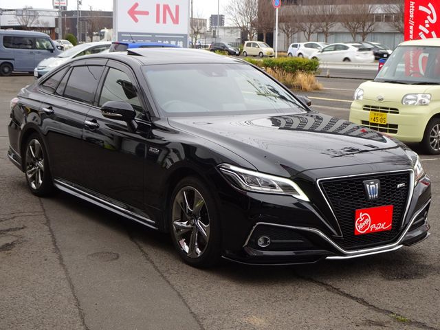 TOYOTA CROWN SEDAN HYBRID 2019 Image 31