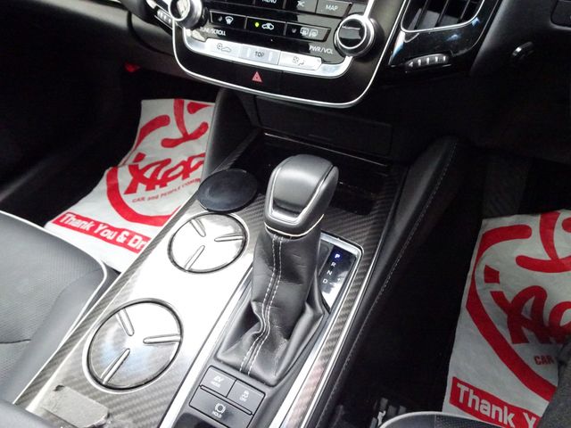 TOYOTA CROWN SEDAN HYBRID 2019 Image 31