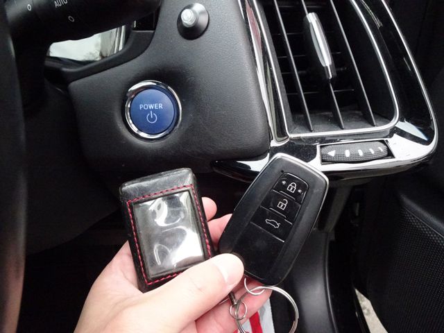 TOYOTA CROWN SEDAN HYBRID 2019 Image 31