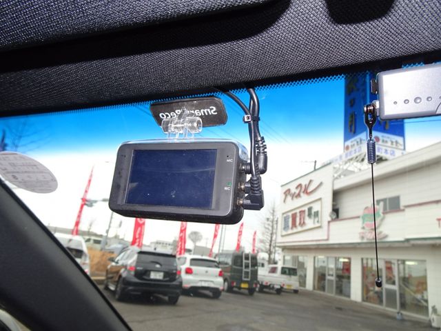 TOYOTA CROWN SEDAN HYBRID 2019 Image 31