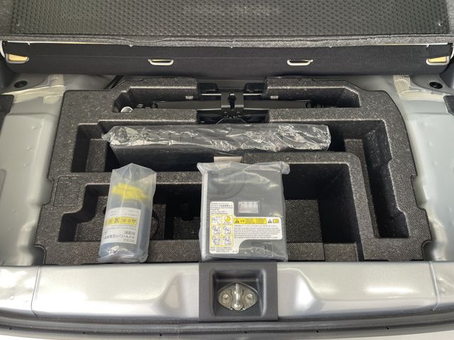 DAIHATSU MIRA E:S 2021 Image 31