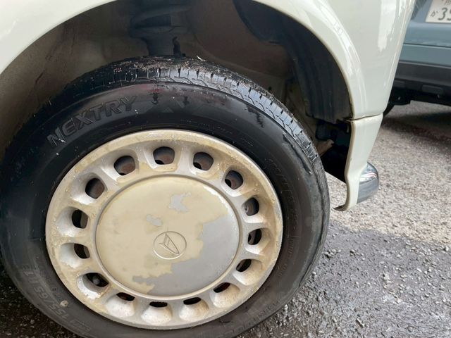 DAIHATSU MIRA GINO 2001 Image 31