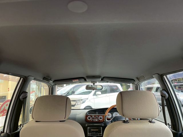 DAIHATSU MIRA GINO 2001 Image 31