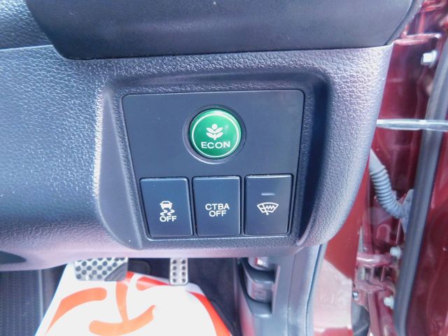 HONDA VEZEL 2015 Image 31