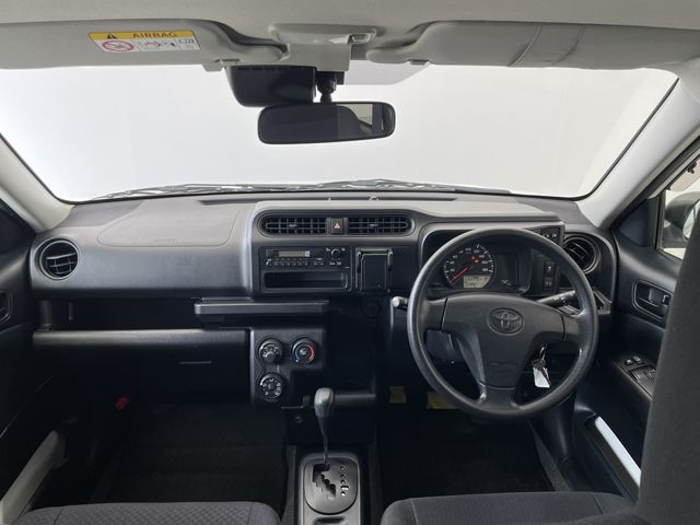 TOYOTA PROBOX VAN 2WD 2018 Image 31