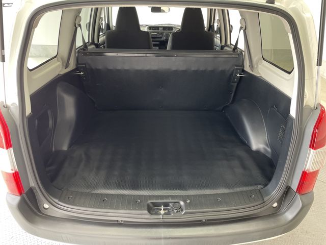 TOYOTA PROBOX VAN 2WD 2018 Image 31