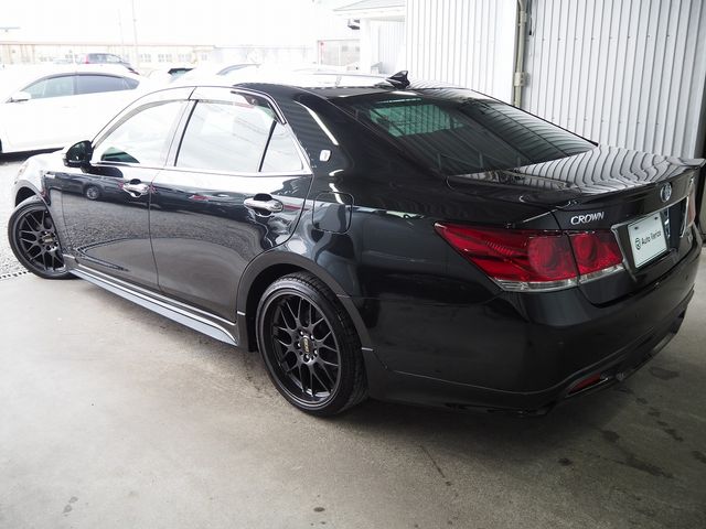 TOYOTA CROWN SEDAN HYBRID 2013 Image 31