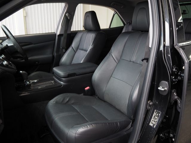 TOYOTA CROWN SEDAN HYBRID 2013 Image 31