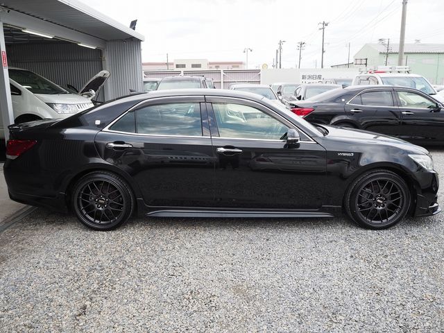 TOYOTA CROWN SEDAN HYBRID 2013 Image 31