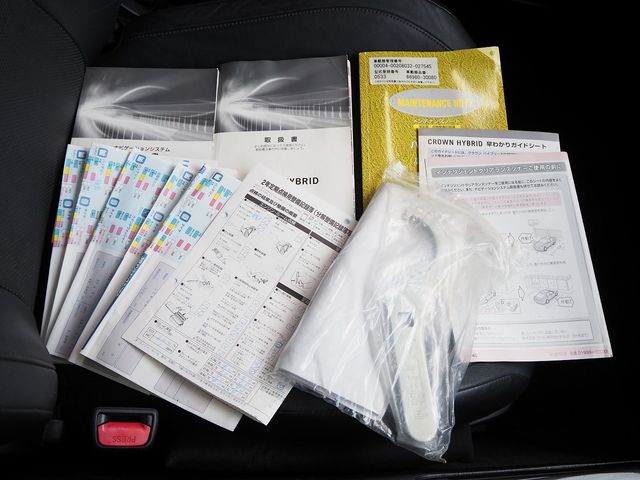 TOYOTA CROWN SEDAN HYBRID 2013 Image 31