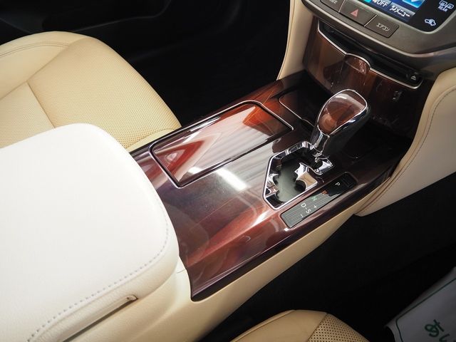 TOYOTA CROWN SEDAN HYBRID 2013 Image 31