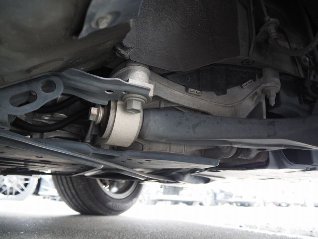 TOYOTA CROWN SEDAN HYBRID 2013 Image 31