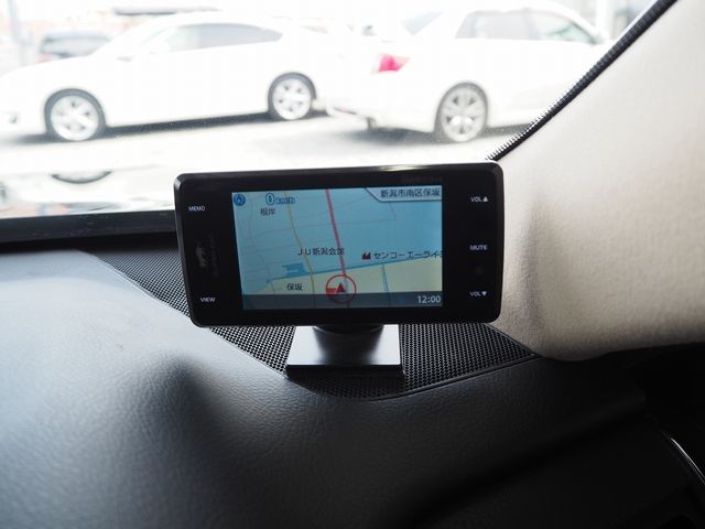 TOYOTA CROWN SEDAN HYBRID 2013 Image 31