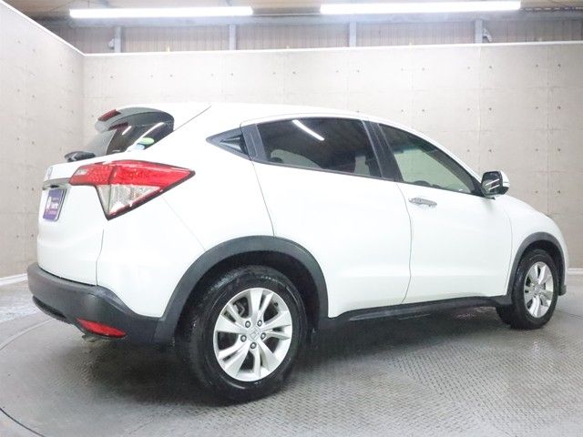 HONDA VEZEL 2018 Image 31