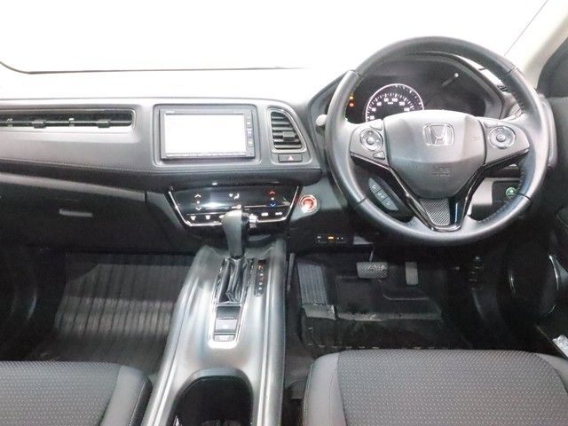 HONDA VEZEL 2018 Image 31