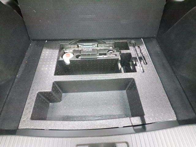 HONDA VEZEL 2018 Image 31