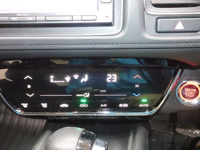 HONDA VEZEL 2018 Image 31