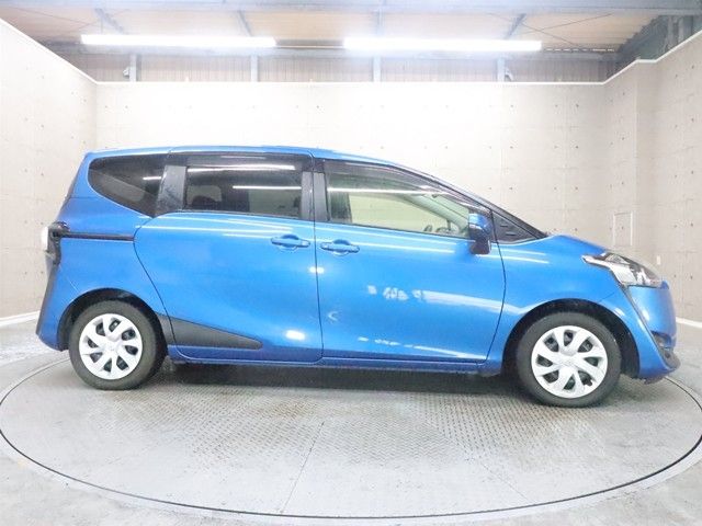 TOYOTA SIENTA 2017 Image 31