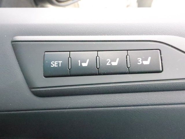 TOYOTA VELLFIRE 4WD 2015 Image 31