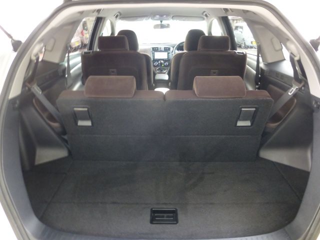 TOYOTA MARK X ZIO 2012 Image 31