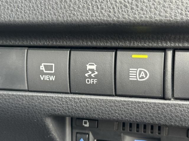 TOYOTA HARRIER HYBRID 2021 Image 31