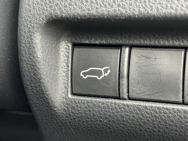 TOYOTA HARRIER HYBRID 2021 Image 31