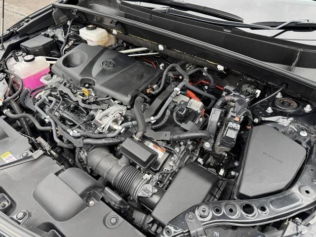 TOYOTA HARRIER HYBRID 2021 Image 31