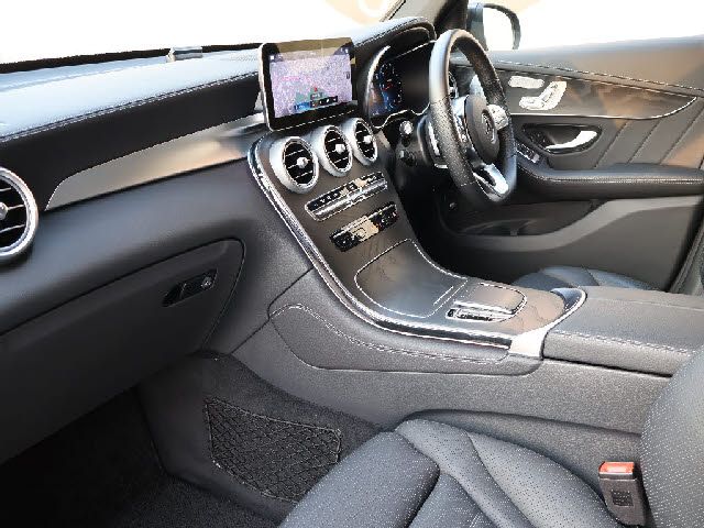 MERCEDES BENZ GLC CL 2020 Image 31