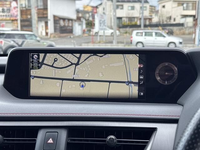 TOYOTA LEXUS UX250H 2019 Image 31