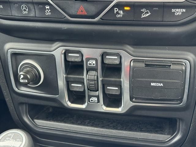 JEEP WRANGLER UNLIMI 2019 Image 31