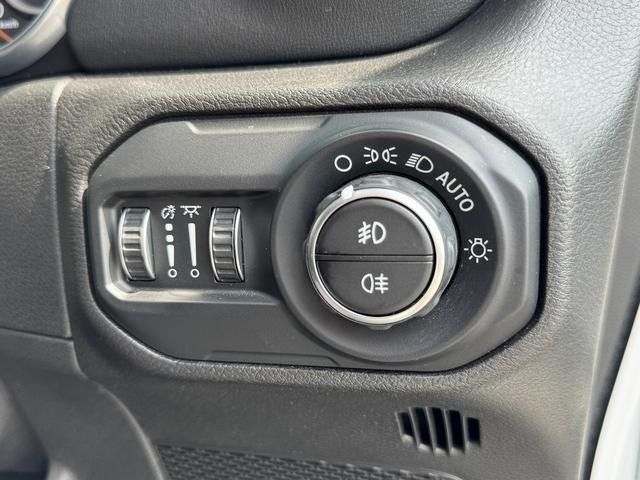 JEEP WRANGLER UNLIMI 2019 Image 31