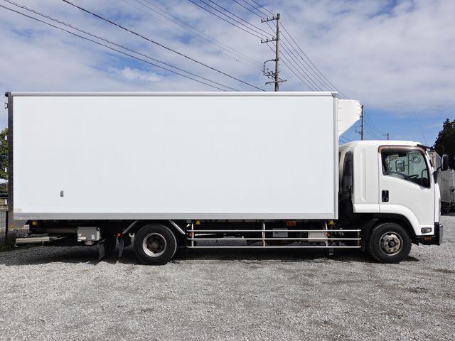 ISUZU FORWARD 2015 Image 31