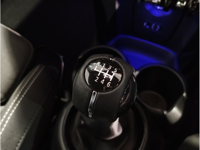 BMW MINI COOPER S 2018 Image 31