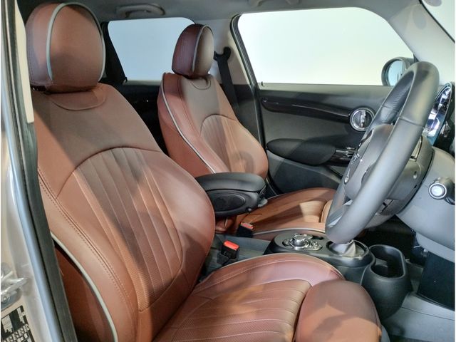 BMW MINI COOPER 5DOOR 2021 Image 31