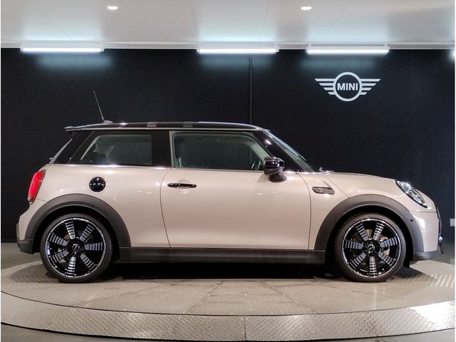 BMW MINI COOPER S 2022 Image 31