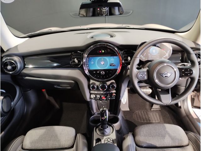 BMW MINI COOPER S 2022 Image 31