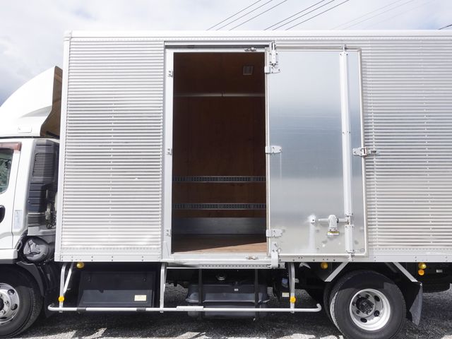 MITSUBISHI FUSOU FIGHTER 2016 Image 31